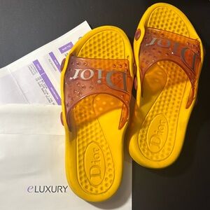 CHRISTIAN DIOR BEACH SLIDES